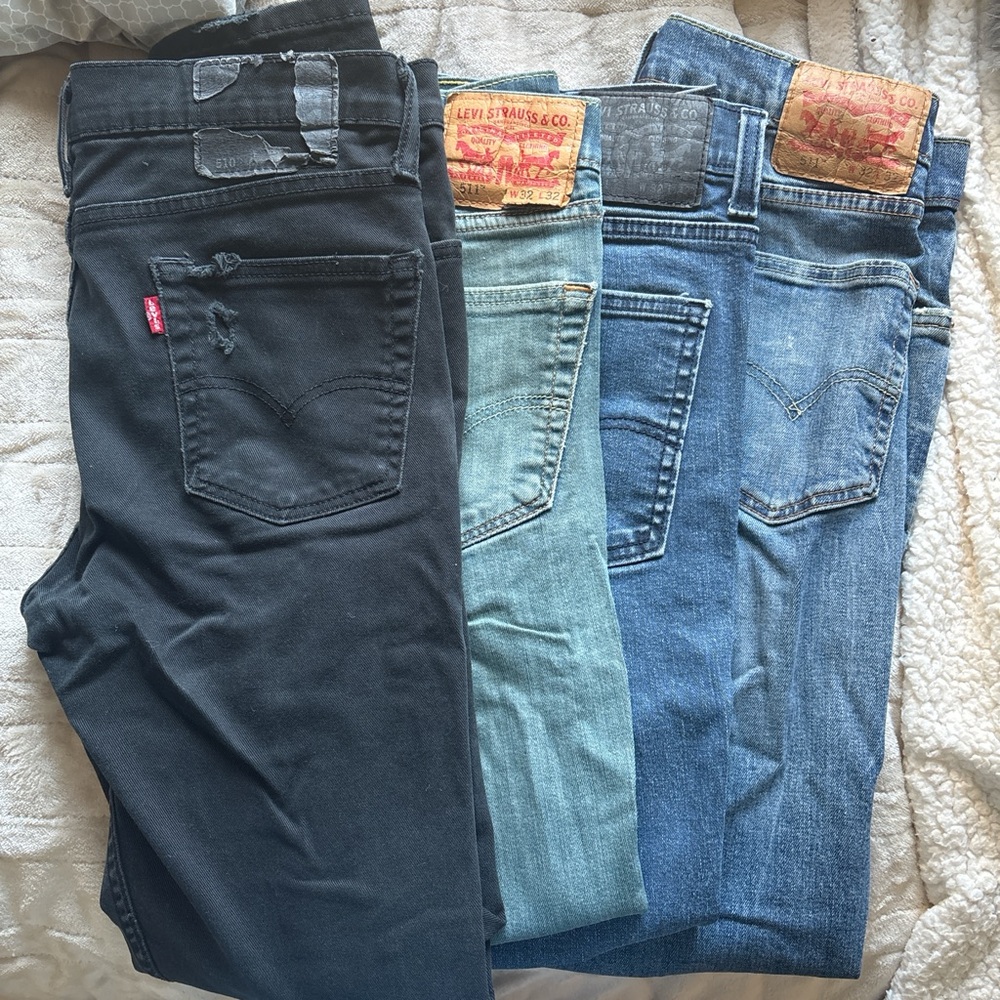Levi's Men's Jeans in Black, Light Blue, and Blue